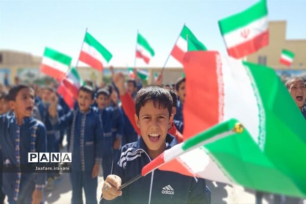 زنگ همبستگی در مدارس شهرستان مروست