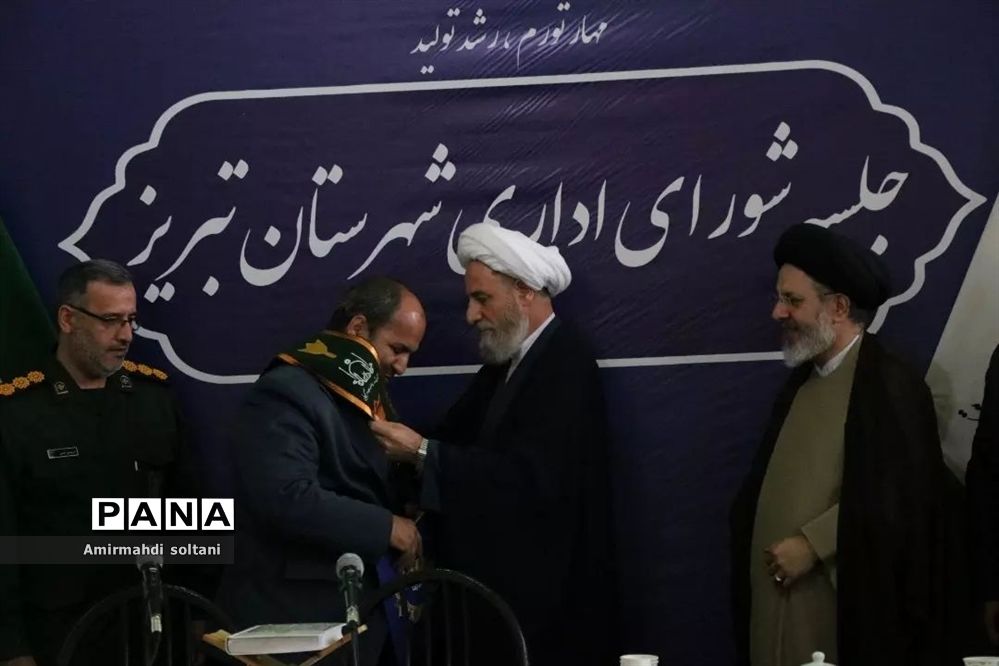 جلسه شورای اداری شهرستان تبریز