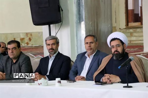 جلسه شورای اداری شهرستان تبریز