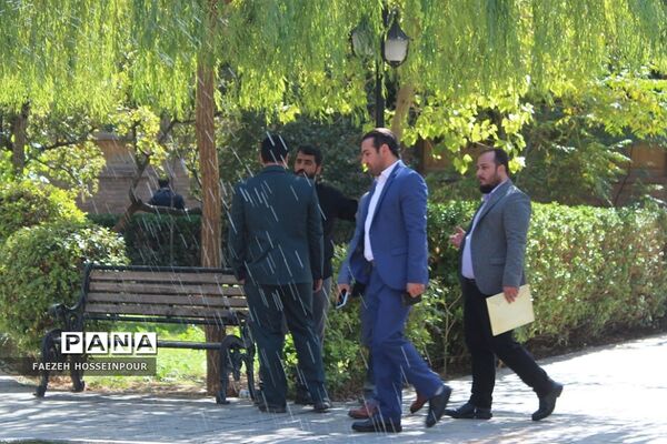 بازدید معاونان پرورشی شهرستان‌های استان تهران از مدرسه دارالفنون