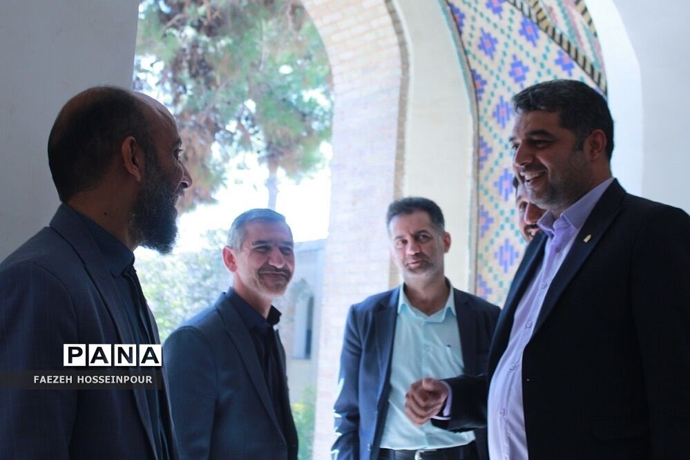 بازدید معاونان پرورشی شهرستان‌های استان تهران از مدرسه دارالفنون