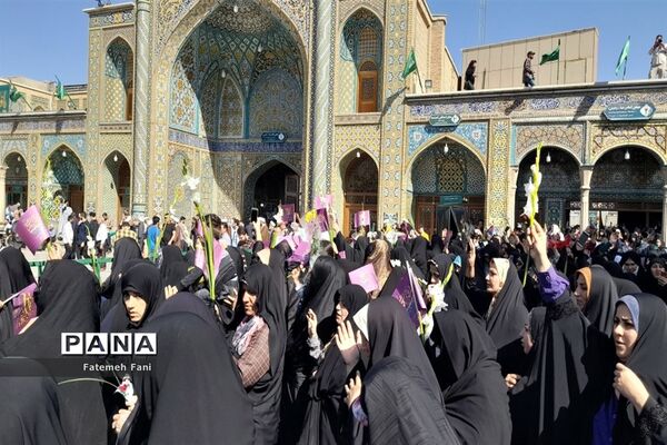 کاروان نمادین ورود حضرت معصومه(س) به قم
