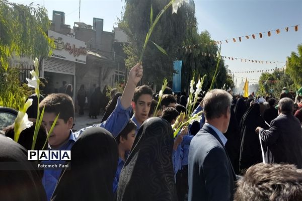 کاروان نمادین ورود حضرت معصومه(س) به قم