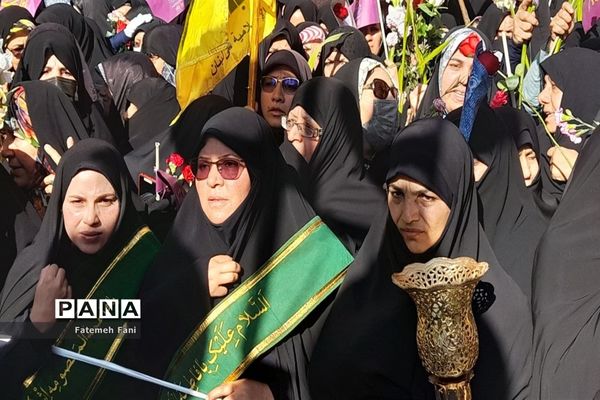 کاروان نمادین ورود حضرت معصومه(س) به قم