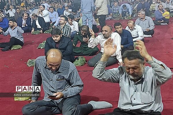 دیدار‌عمومی رئیس‌جمهور‌ی با‌ مردم‌ مهمان‌نواز‌شیراز