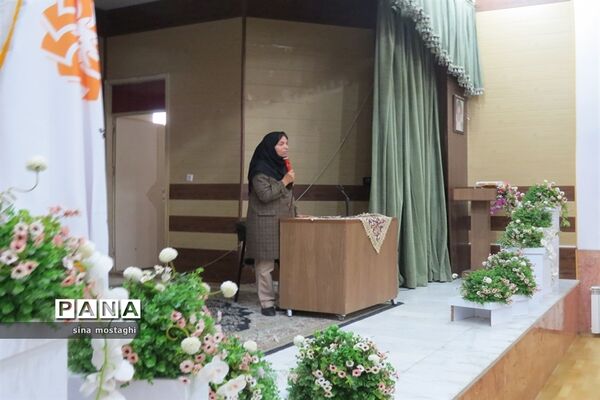 کارگاه فلسفه کودک در کانون ریحانه شهرستان بجنورد