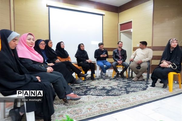 کارگاه فلسفه کودک در کانون ریحانه شهرستان بجنورد