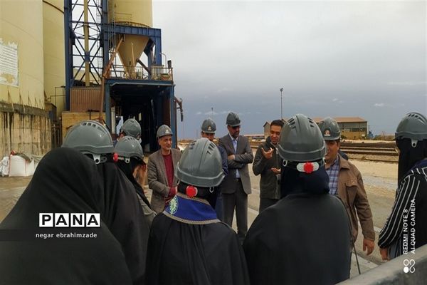 بازدید روسای سازمان دانش‌آموزی خراسان شمالی از آلومینیوم جاجرم