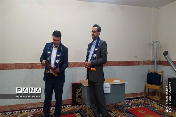 جلسه هم‌اندیشی مدیران سازمان دانش‌آموزی خراسان شمالی