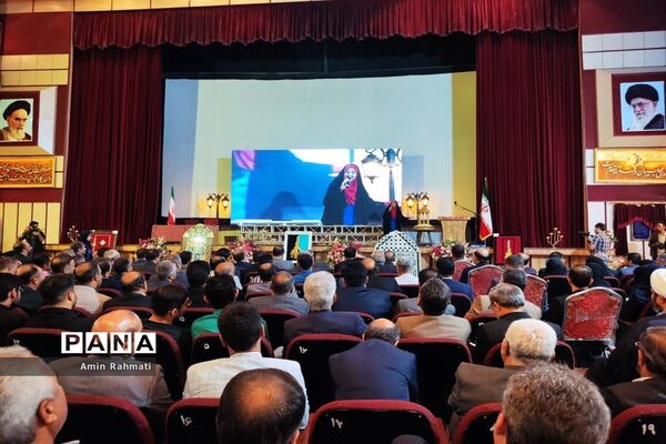 نشست وزیر آموزش و پرورش با فرهنگیان استان فارس