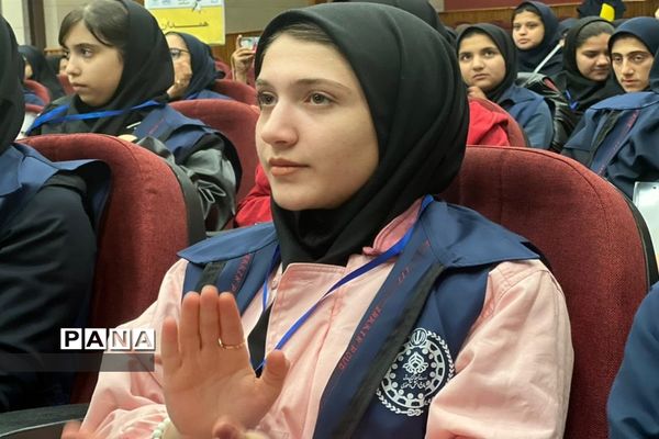 اولین جلسه کلاس‌های آموزشی اردوی ملی خبرنگاران پانا