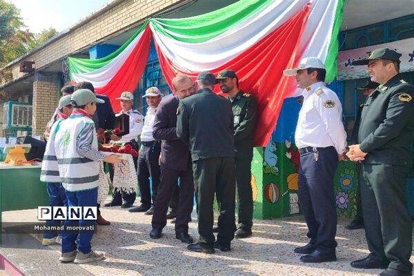 نواختن زنگ همبستگی با مردم فلسطین در شهرستان مانه وسملقان