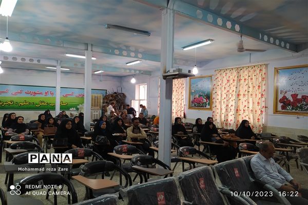 برگزاری اولین جلسه انجمن اولیا و مربیان در دبیرستان تازه تاسیس میثاق