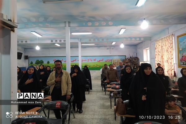 برگزاری اولین جلسه انجمن اولیا و مربیان در دبیرستان تازه تاسیس میثاق