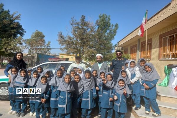 گرامیداشت هفته نیروی انتظامی در خلیل‌آباد