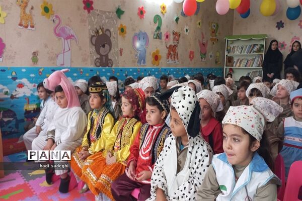 جشن غنچه‌ها در شهرستان فاروج