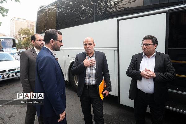 اعزام کاروان زیارتی راهیان ولایت وزارت آموزش و پرورش به استان قم