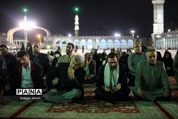 اعزام کاروان زیارتی راهیان ولایت وزارت آموزش و پرورش به استان قم