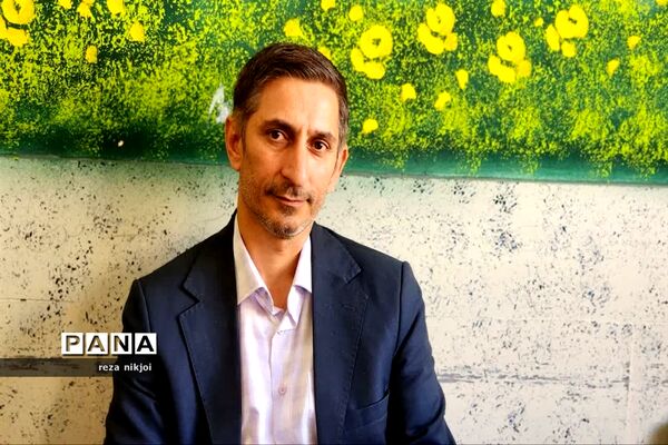 امام جمعه بخش گلستان در آموزشگاه شهید شریعت ناصری