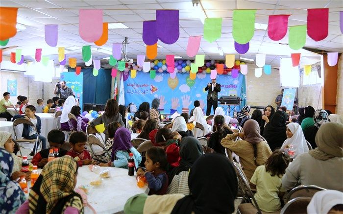 جشن بزرگ روز جهانی کودک با حضور کودکان کار و هنرمندان
