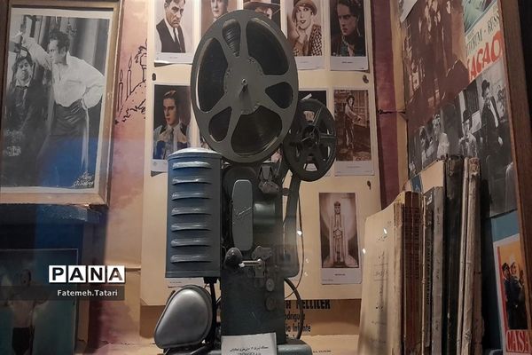 بازدید دانش‌آموزان استان خراسان شمالی از موزه سینما