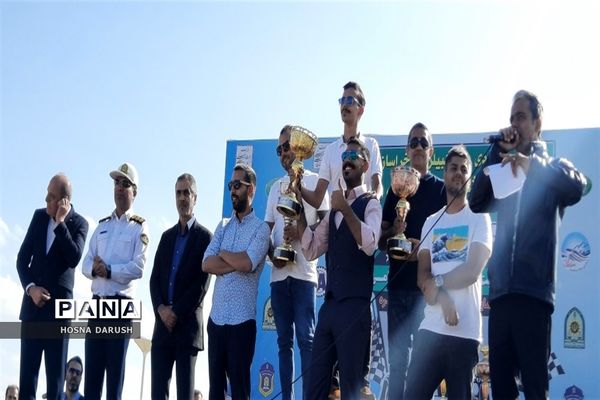 برگزاری مسابقات ورزشی و رالی در هفته انتظامی