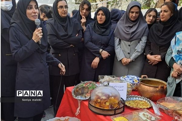 برگزاری جشنواره غذا در مدرسه نوین آفرین رودهن