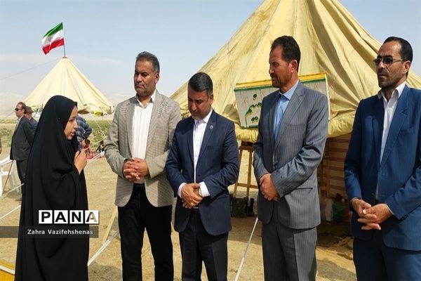 گرامیداشت هفته ملی کودک در مدارس عشایری سیار شهرستان شیروان