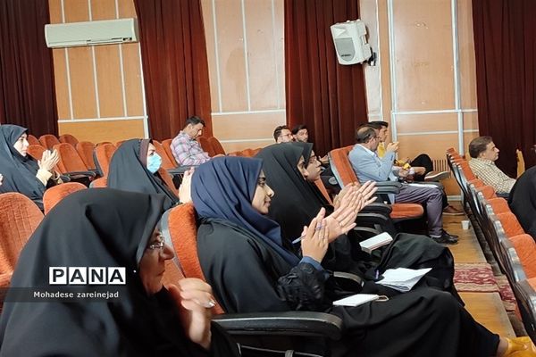 گردهمایی معاونان و مربیان پرورشی شهرستان قرچک