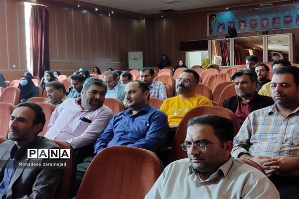 گردهمایی معاونان و مربیان پرورشی شهرستان قرچک