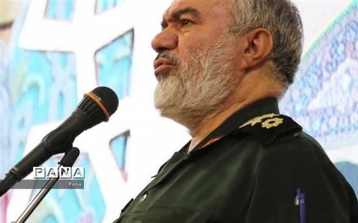 دشمنان انقلاب از قدرت نظامی ایران به شدت هراس دارند
