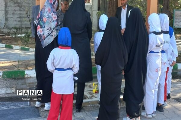 مراسم غبارروبی و میثاق با شهدای شهرستان رباط کریم
