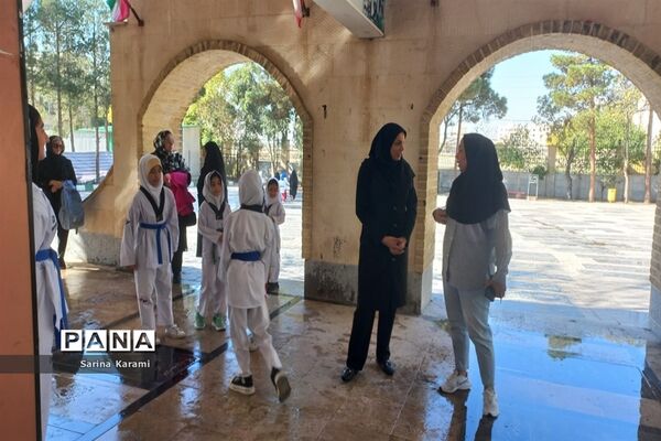 مراسم غبارروبی و میثاق با شهدای شهرستان رباط کریم