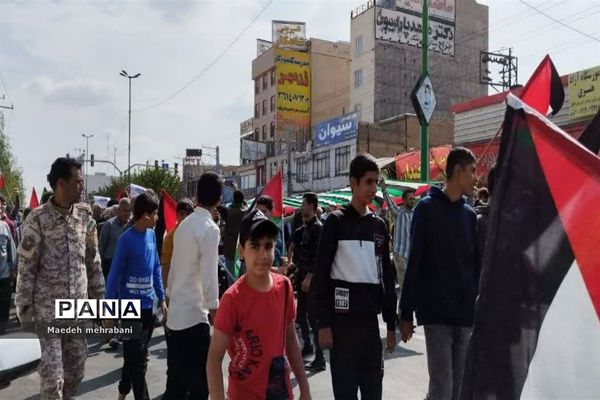 راهپیمایی مردم شهرستان قرچک در حمایت از مردم مظلوم فلسطین