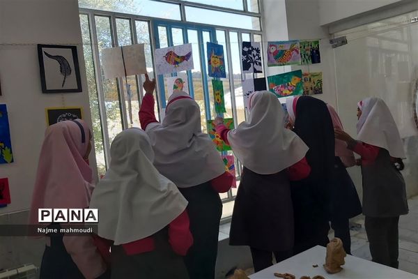 بازدید دانش‌آموزان از کانون پرورشی فکری کودکان دبستان غفاری