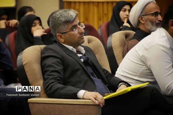 دومین روز از اردوی ملی آموزش دانش‌آموز خبرنگاران دختر