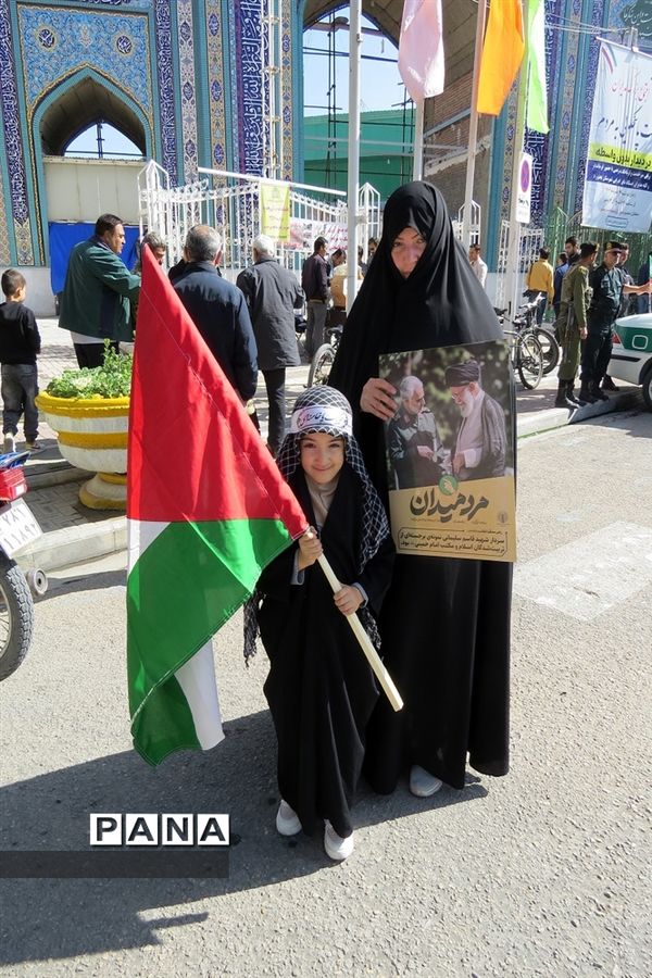 برگزاری راهپیمایی برای حمایت از کودکان فلسطینی در بجنورد