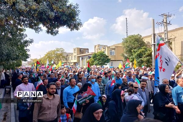 راهپیمایی مردم استان مرکزی در حمایت از مقاومت فلسطین