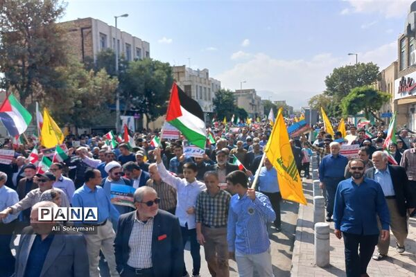 راهپیمایی مردم استان مرکزی در حمایت از مقاومت فلسطین