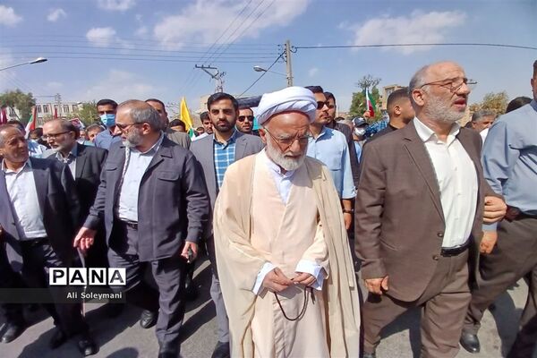 راهپیمایی مردم استان مرکزی در حمایت از مقاومت فلسطین