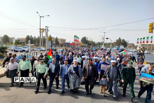 راهپیمایی مردم خراسان جنوبی در حمایت از عملیات طوفان الاقصی
