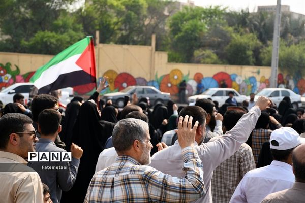 حضور پرشور مردم اهواز در راهپیمایی طوفان الاقصی