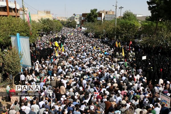 راهپیمایی مردم قم در حمایت از مبارزان فلسطینی