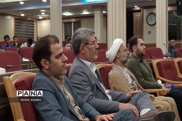 آیین افتتاحیه مسابقه درس‌هایی از قرآن در قم