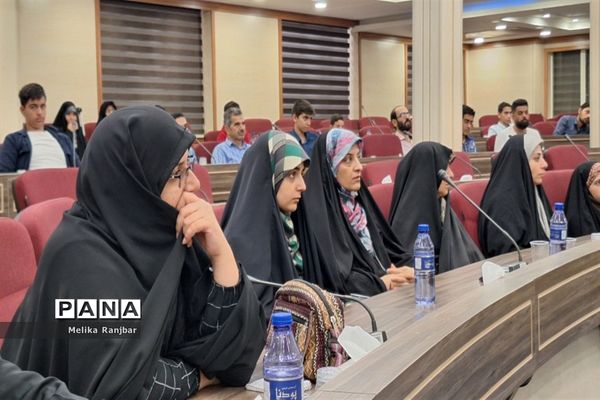 آیین افتتاحیه مسابقه درس‌هایی از قرآن در قم