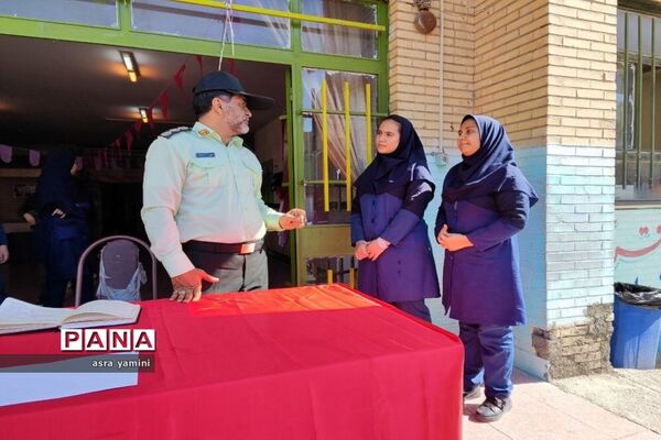 مشاوره انتظامی رایگان در مدرسه محمد‌جواد موفقیان یک