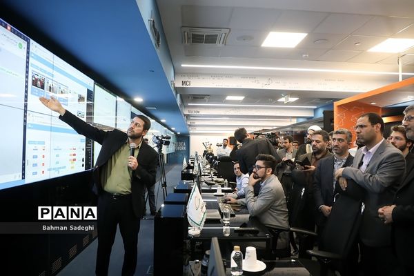 آیین رونمایی از نسخه جدید شبکه شاد