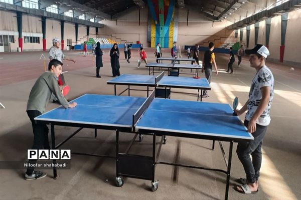 اجرای طرح نور چشم و اردوی مثبت هشتادی‌ها در دبیرستان شهید نواب صفوی ملارد