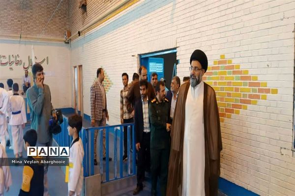 برگزاری رزمایش جهادگران فاطمی شهرستان‌پیشوا به‌مناسبت هفته تربیت‌بدنی