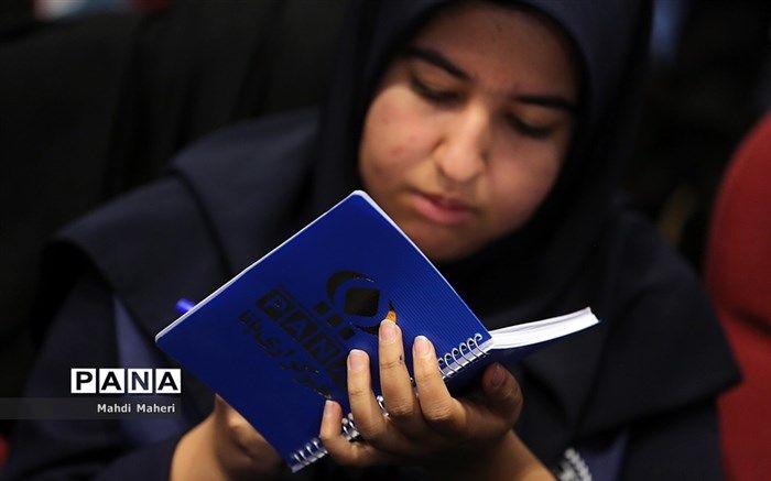 بسته‌های ویژه خبرنگاری برای دانش‌آموز خبرنگاران تهیه و ارسال می شود